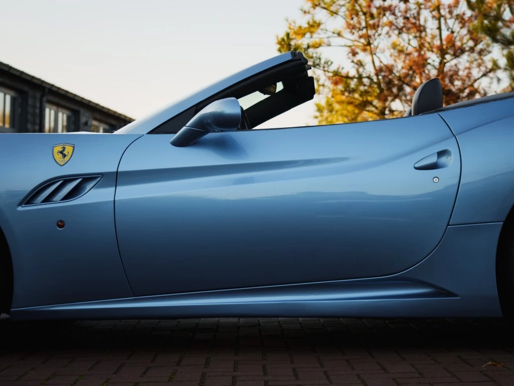Hoofdafbeelding Ferrari California