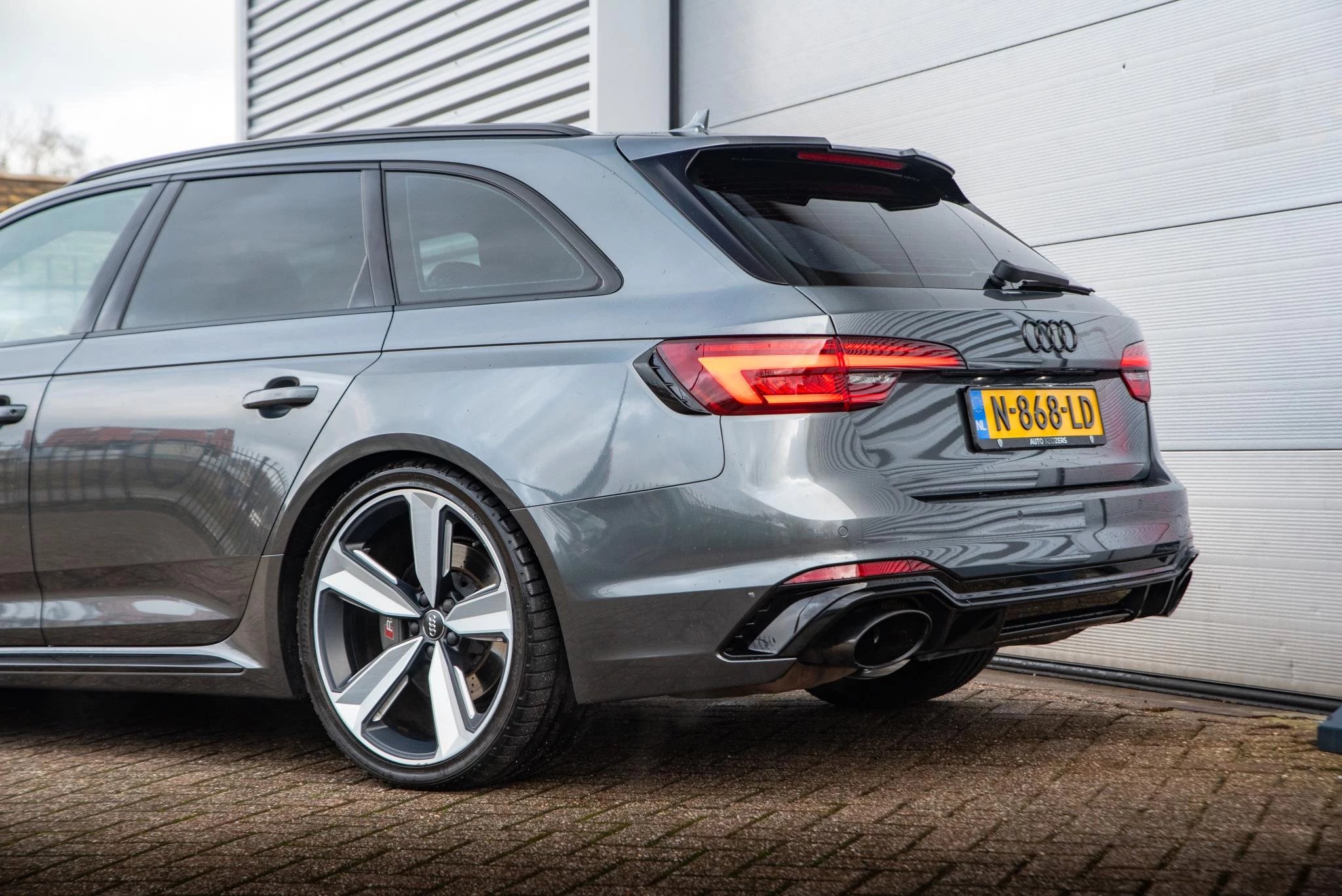 Hoofdafbeelding Audi RS4