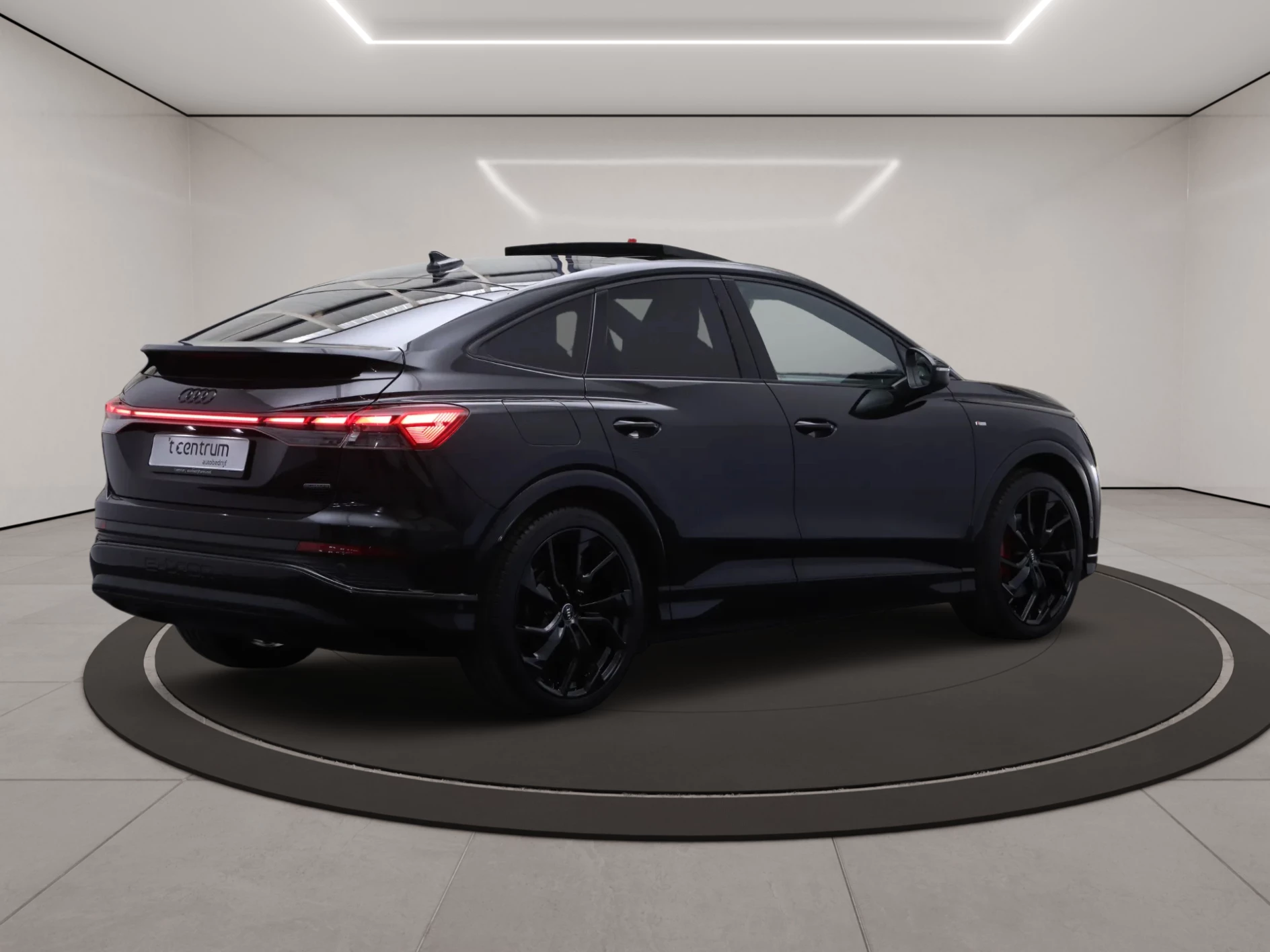 Hoofdafbeelding Audi Q4 Sportback e-tron