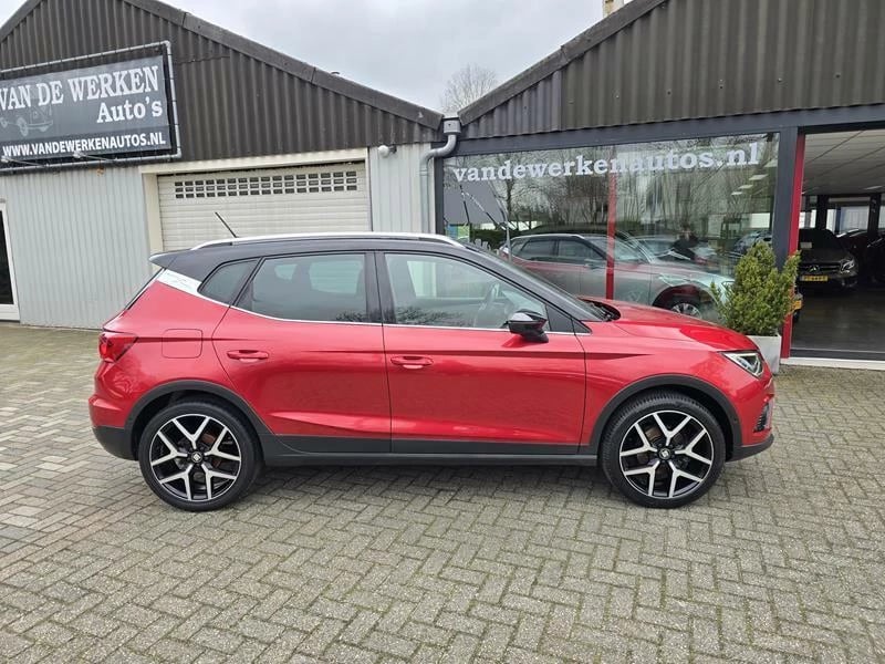 Hoofdafbeelding SEAT Arona