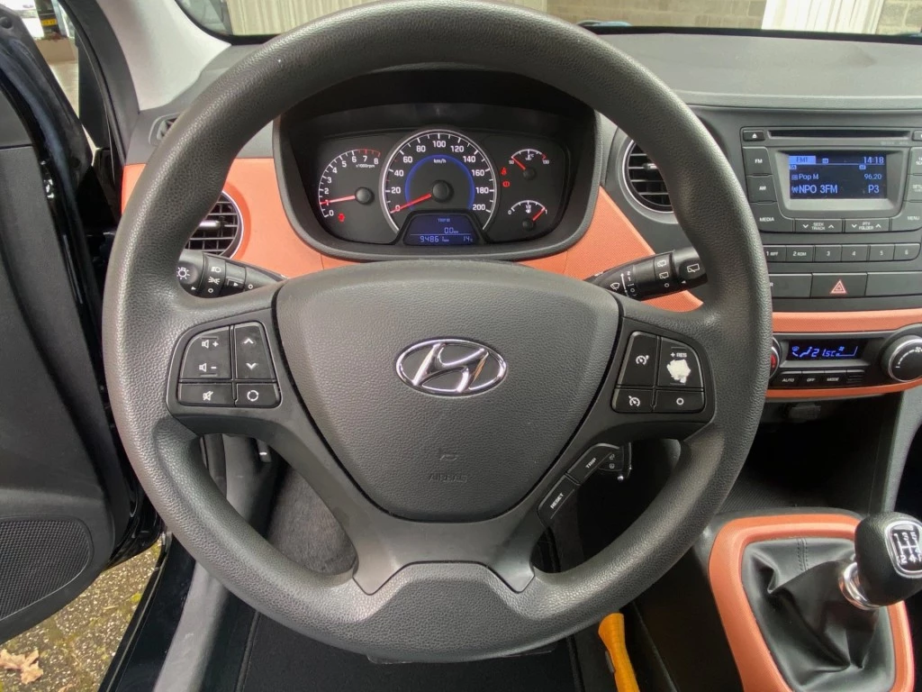 Hoofdafbeelding Hyundai i10