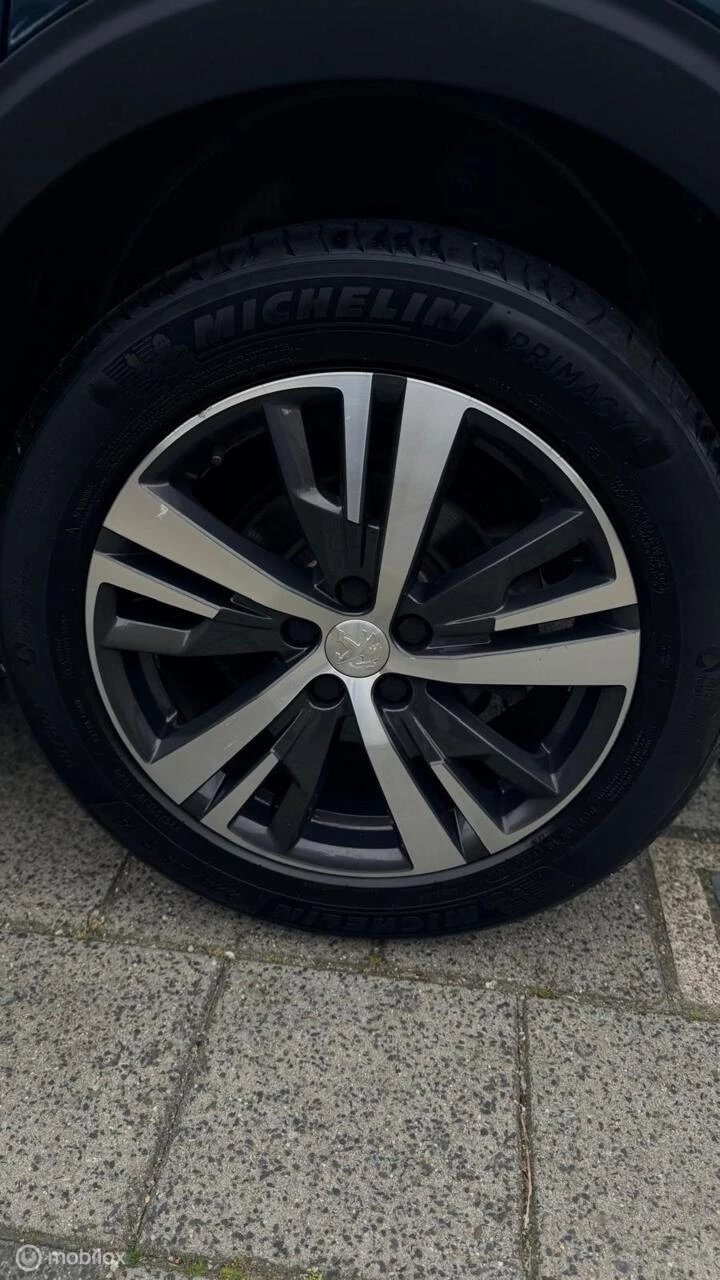 Hoofdafbeelding Peugeot 5008
