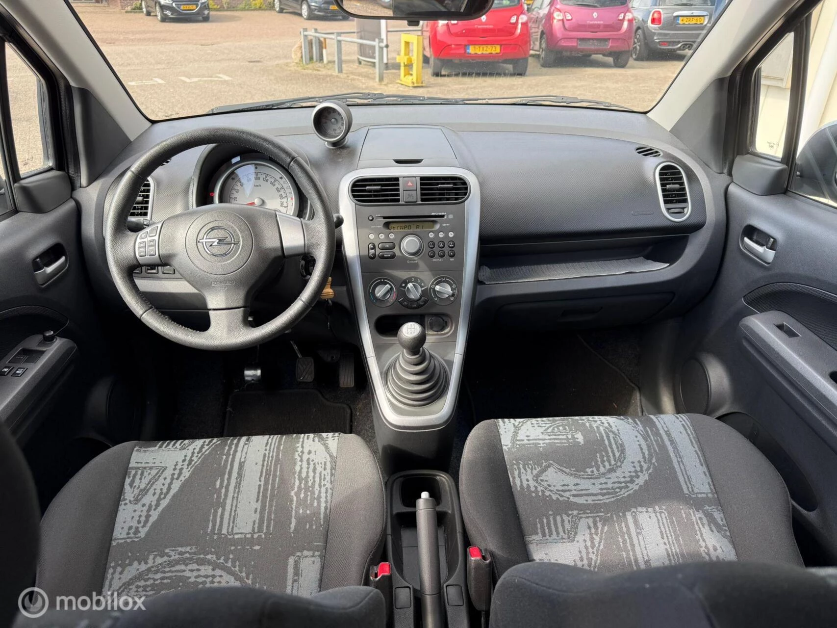 Hoofdafbeelding Opel Agila