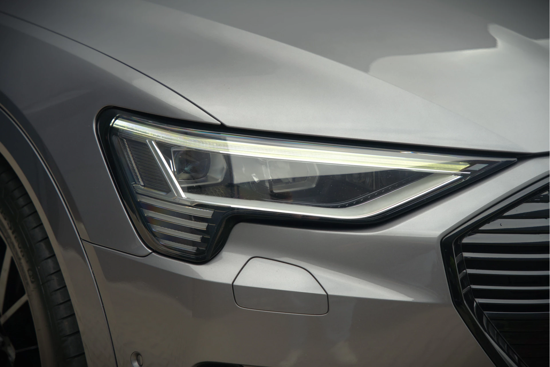 Hoofdafbeelding Audi e-tron