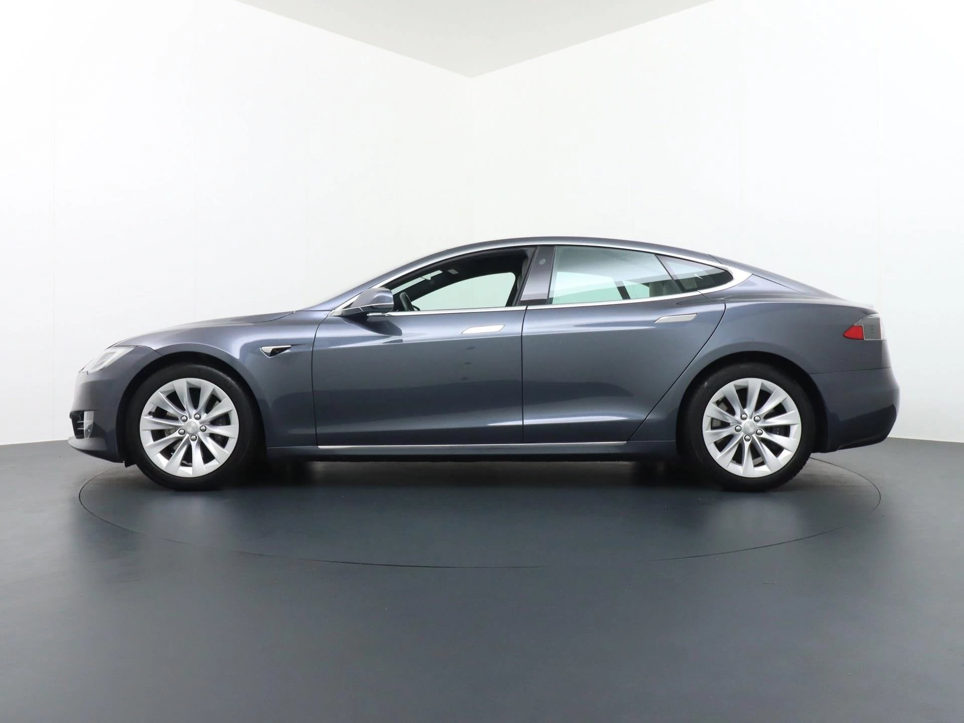 Hoofdafbeelding Tesla Model S