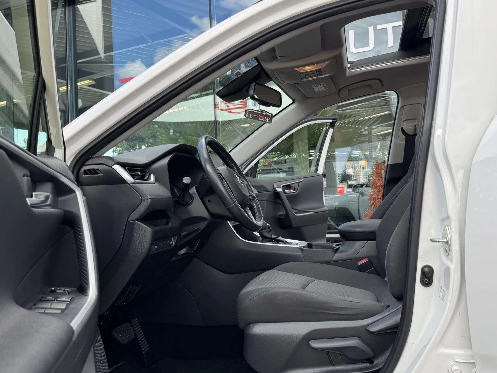 Hoofdafbeelding Toyota RAV4