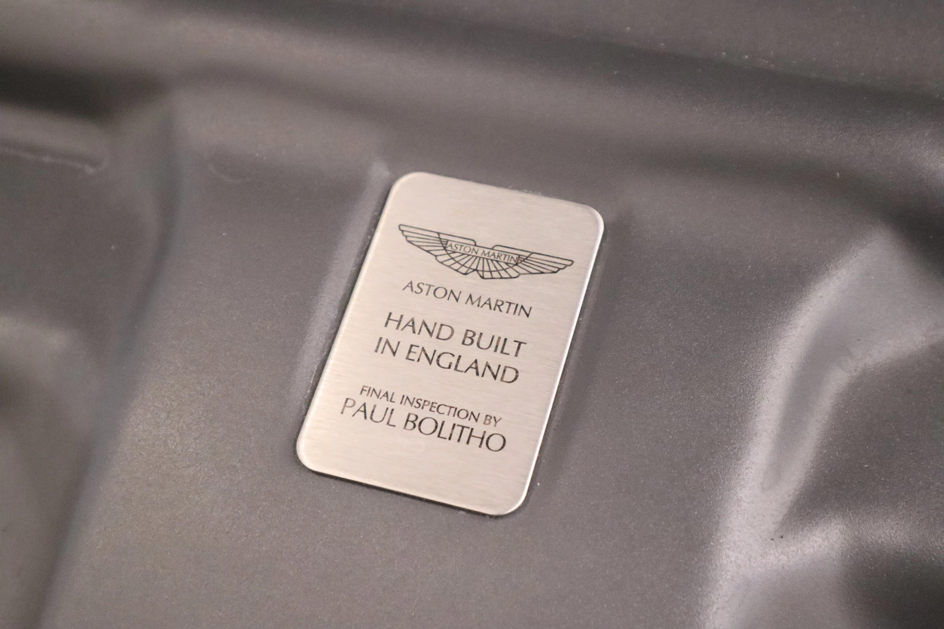 Hoofdafbeelding Aston Martin V12 Virage