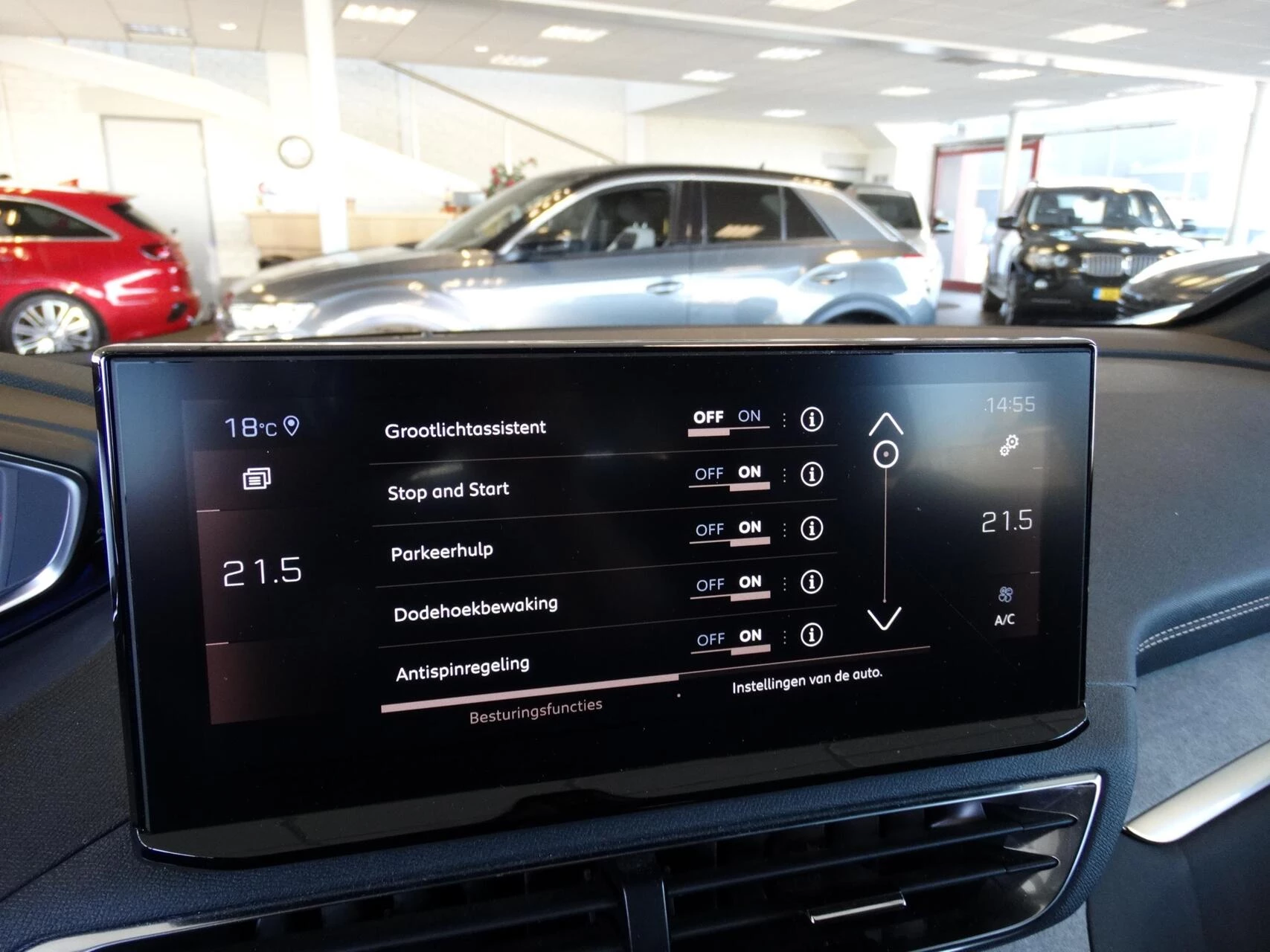 Hoofdafbeelding Peugeot 5008