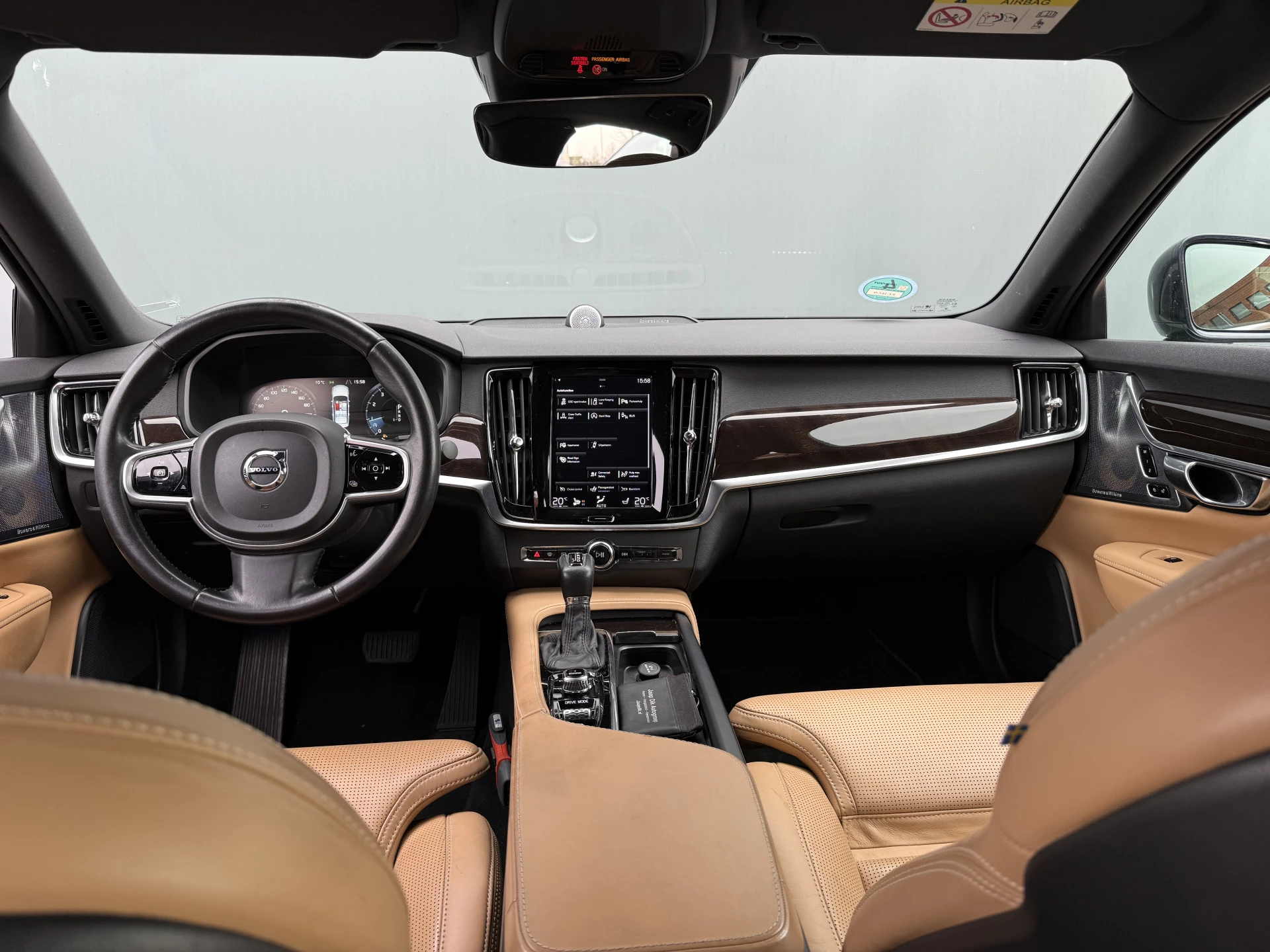 Hoofdafbeelding Volvo S90