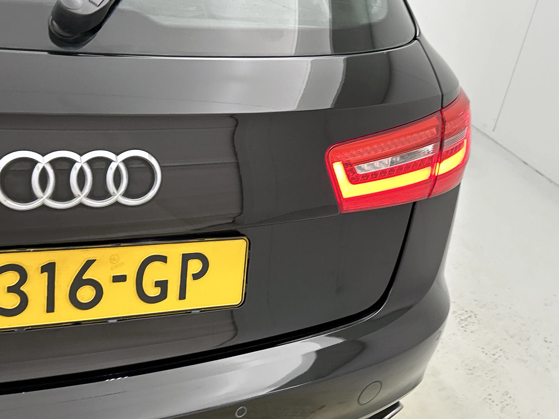 Hoofdafbeelding Audi A6