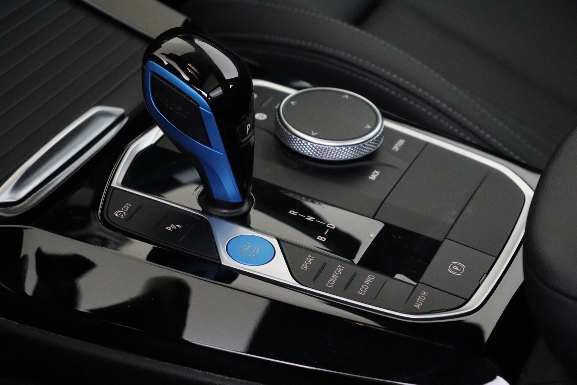 Hoofdafbeelding BMW iX3