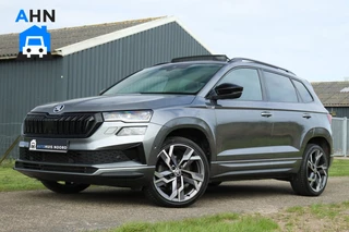 Skoda Karoq 1.5 TSI / 150 PK / DSG / Sportline / VOL OPTIES / Pano / Black Edition / Virtual Cockpit / 360 Camera / Adaptieve Cruise Control / Trekhaak / 19"!