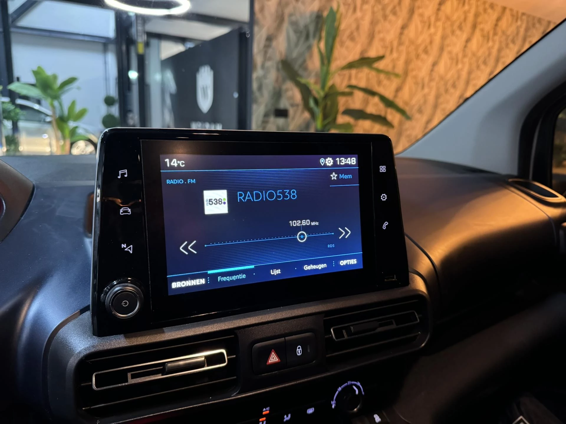 Hoofdafbeelding Peugeot Rifter