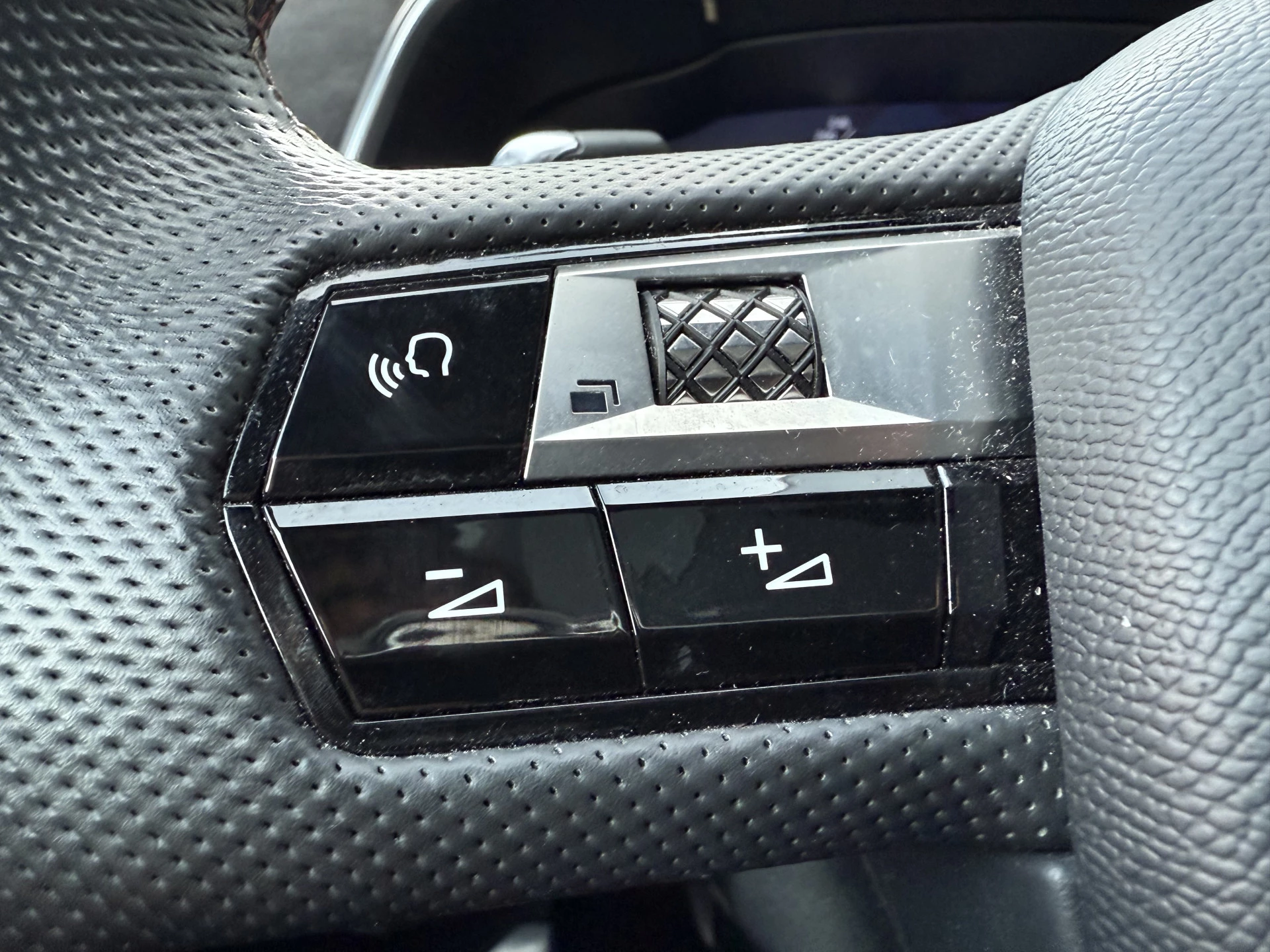 Hoofdafbeelding DS DS 7