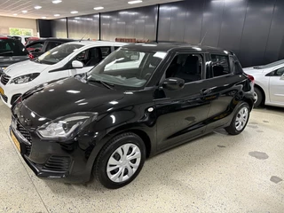 Suzuki Swift 1.2 SMART HYBRIDE / Airco / Cruise / Multimedia / 13000KM