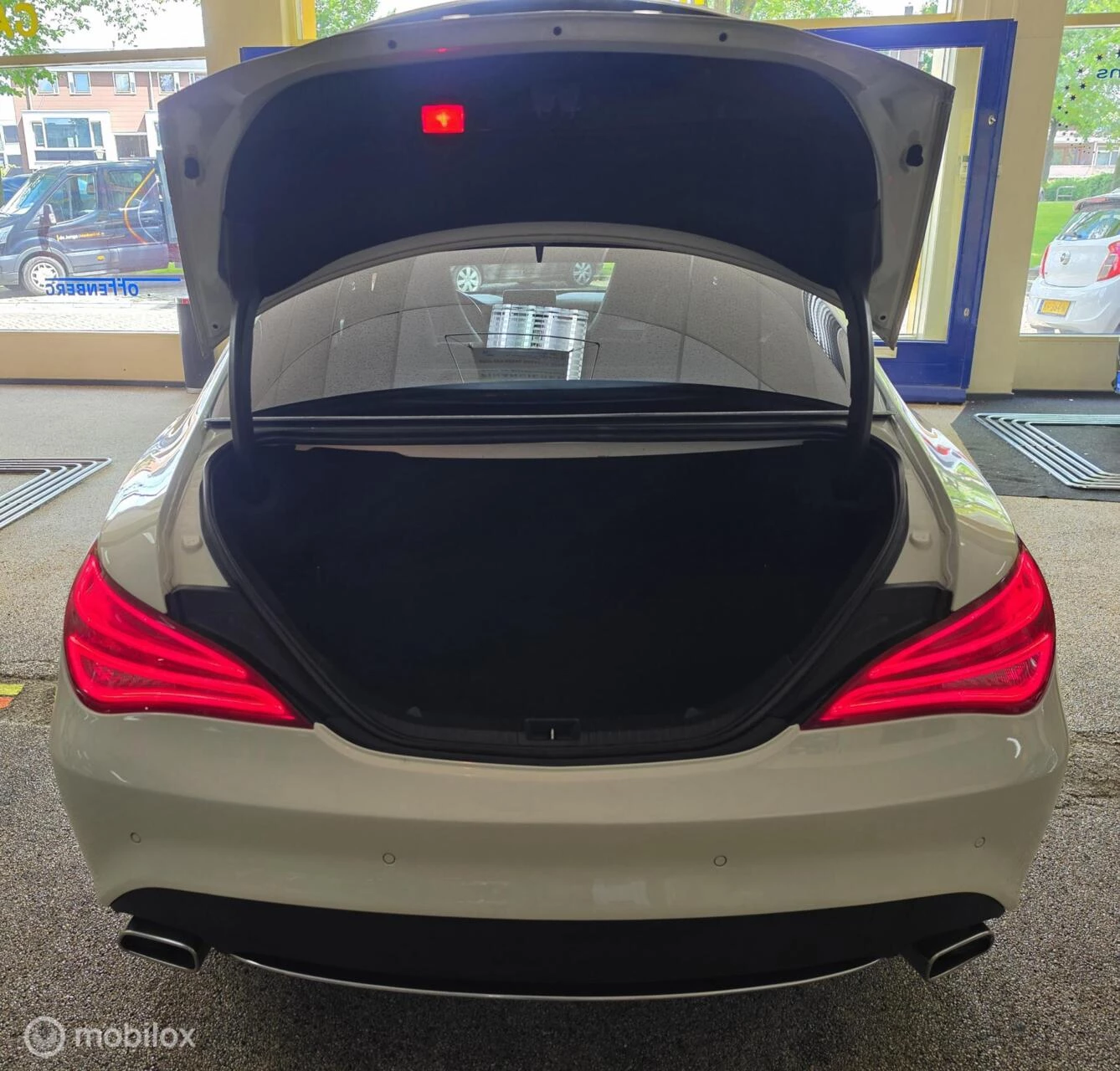 Hoofdafbeelding Mercedes-Benz CLA