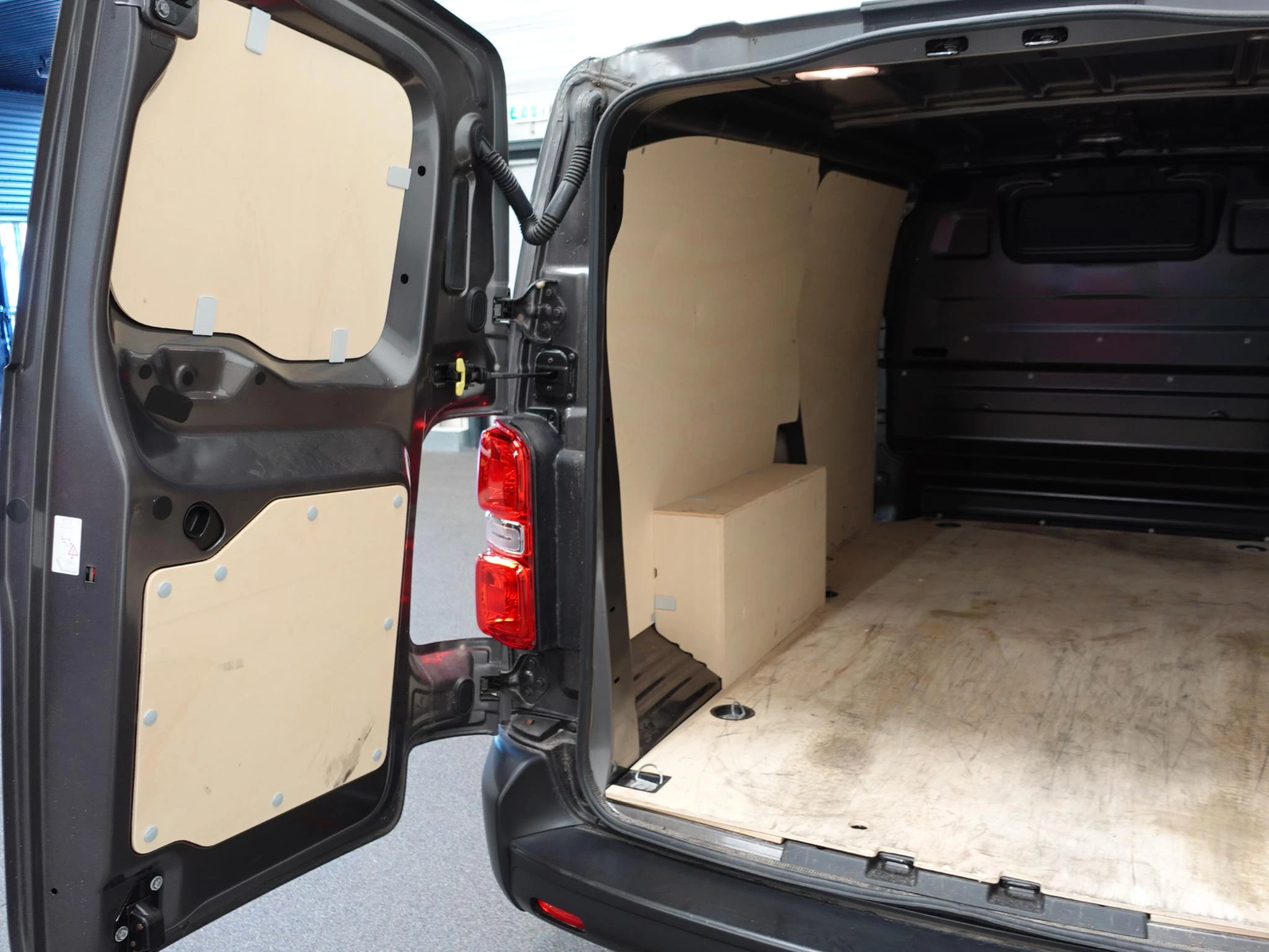 Hoofdafbeelding Opel Vivaro-e