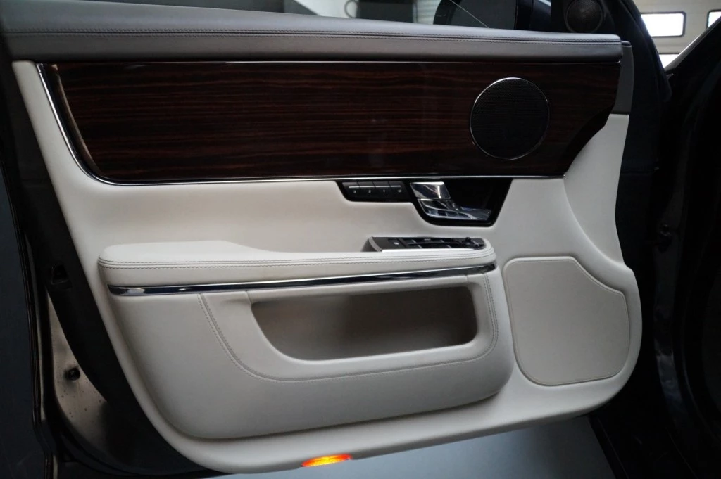 Hoofdafbeelding Jaguar XJ