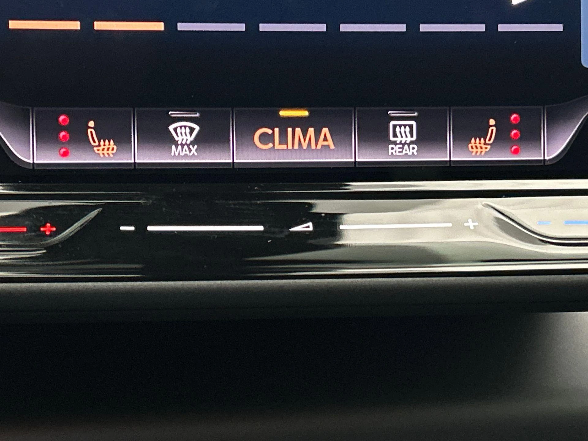 Hoofdafbeelding CUPRA Born