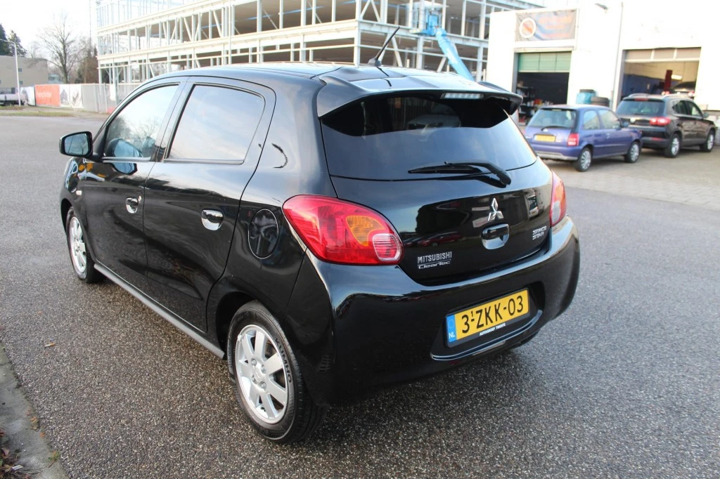 Hoofdafbeelding Mitsubishi Space Star