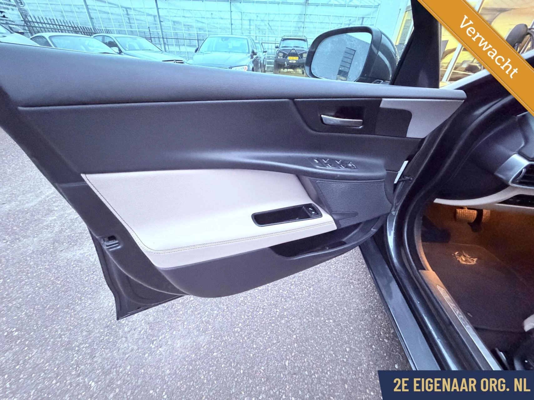 Hoofdafbeelding Jaguar XE