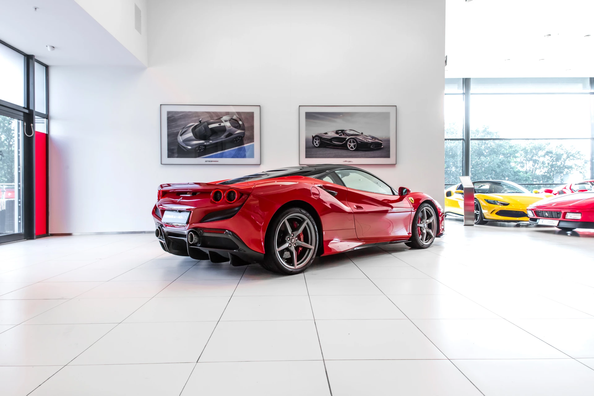 Hoofdafbeelding Ferrari F8 Tributo