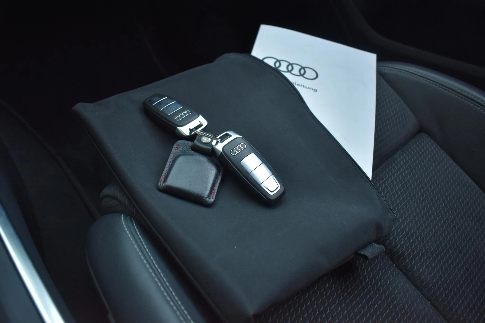 Hoofdafbeelding Audi S6