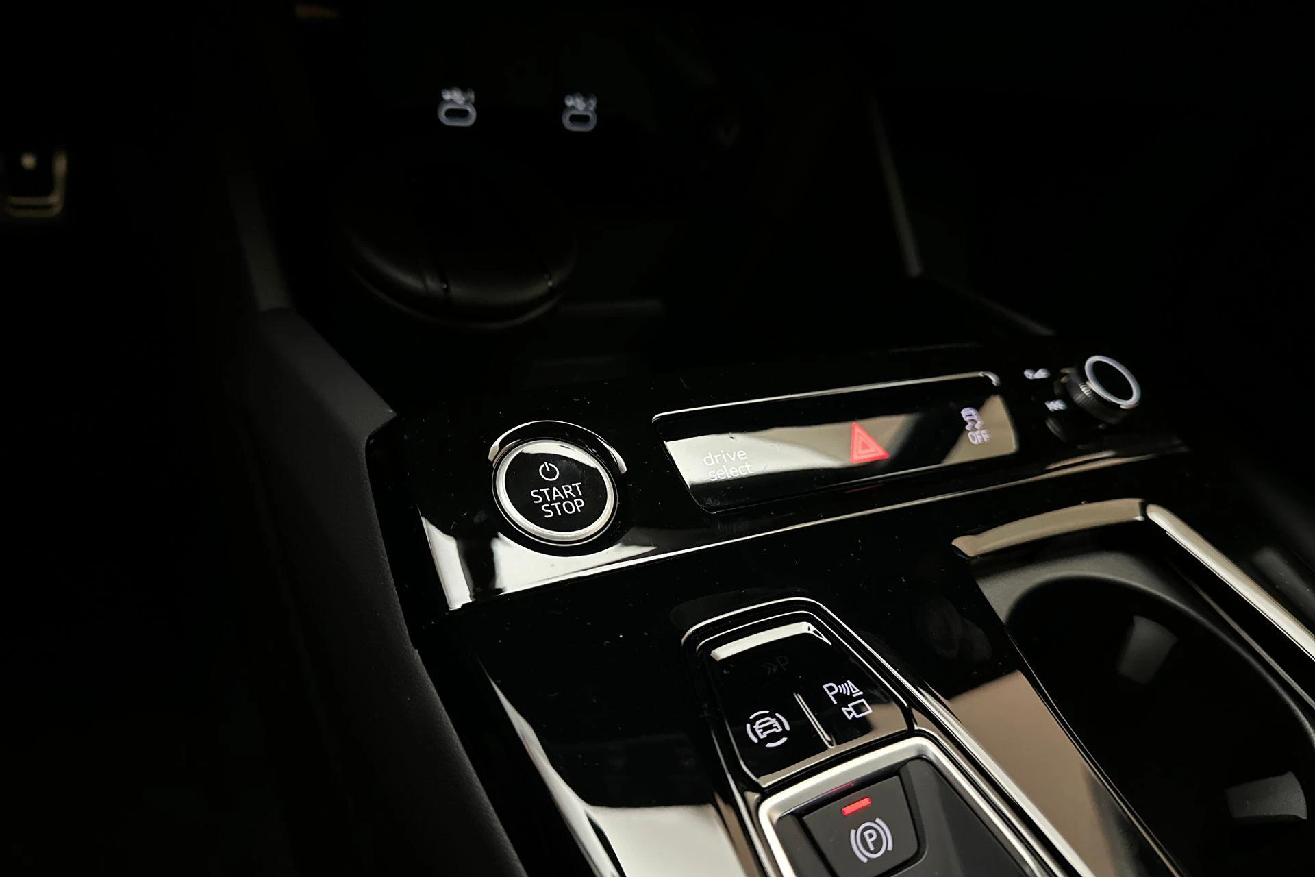 Hoofdafbeelding Audi Q6 e-tron