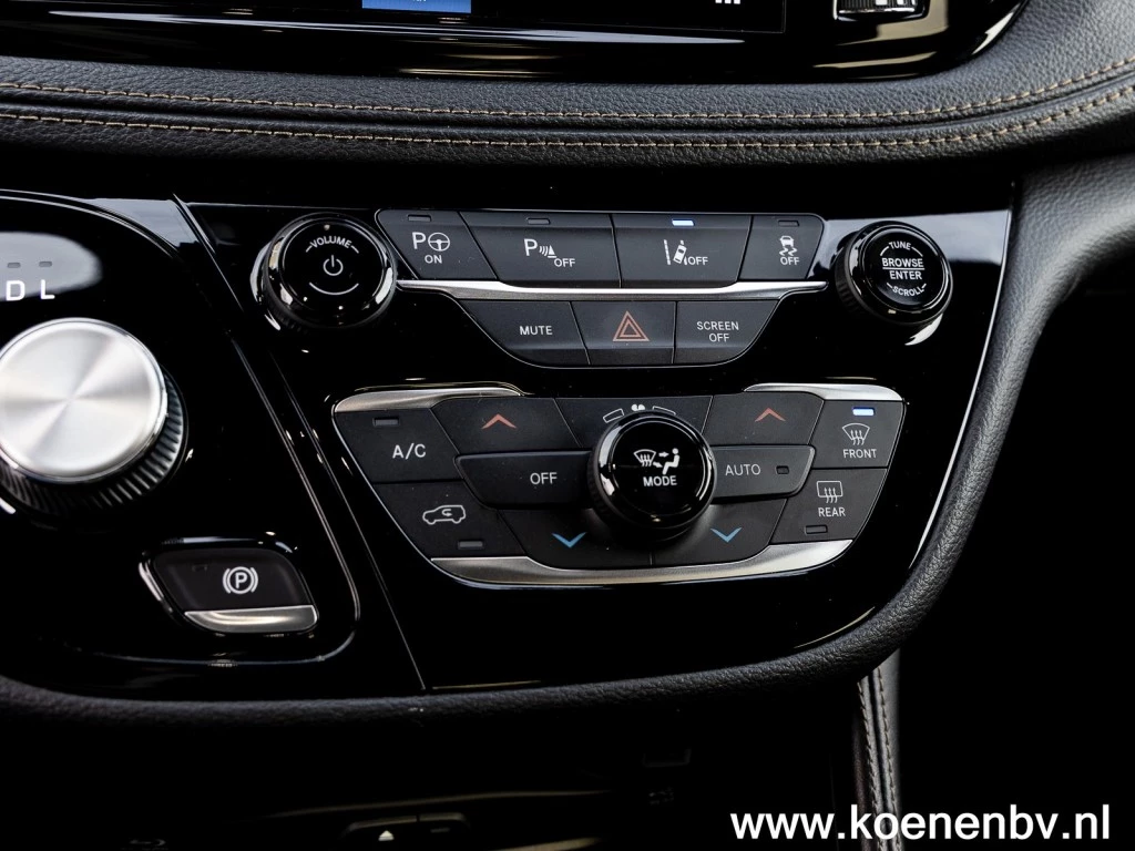 Hoofdafbeelding Chrysler Pacifica