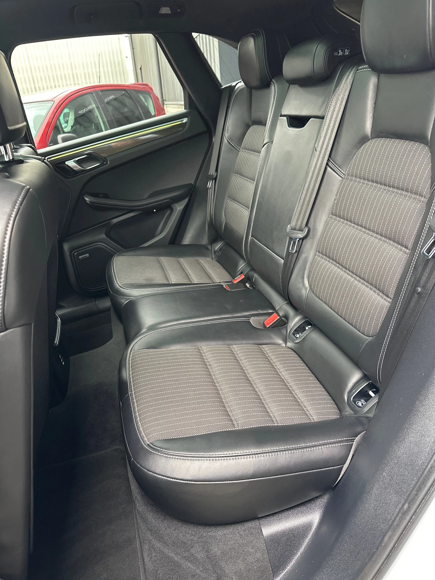 Hoofdafbeelding Porsche Macan