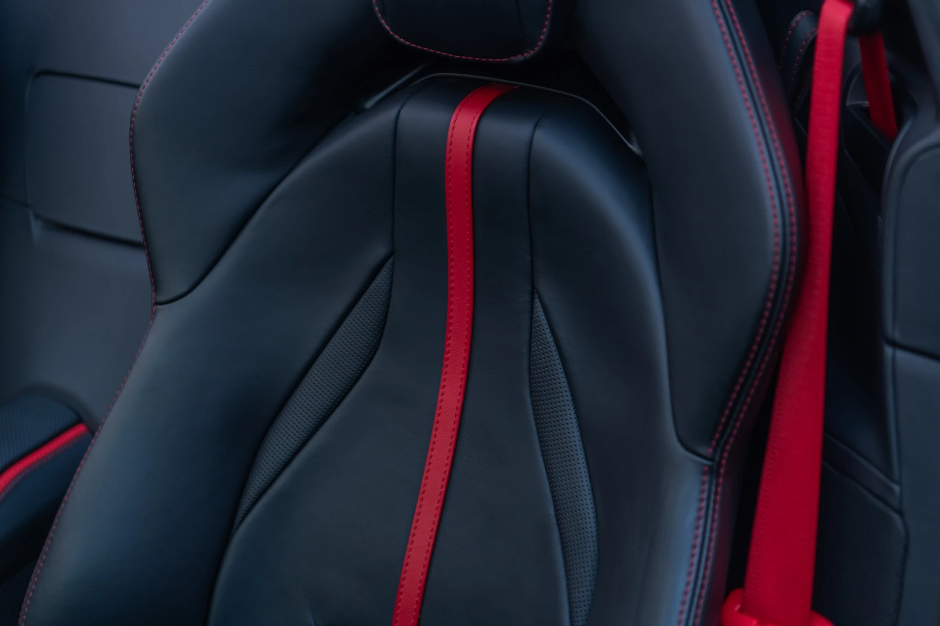 Hoofdafbeelding Ferrari 812 GTS