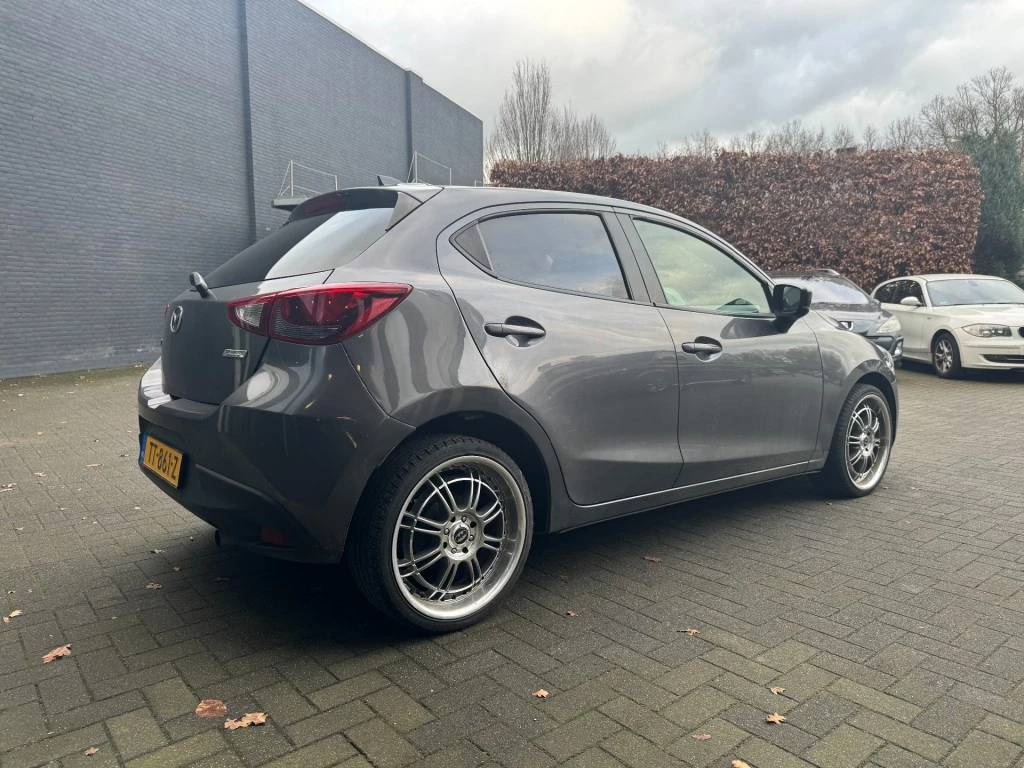 Hoofdafbeelding Mazda 2