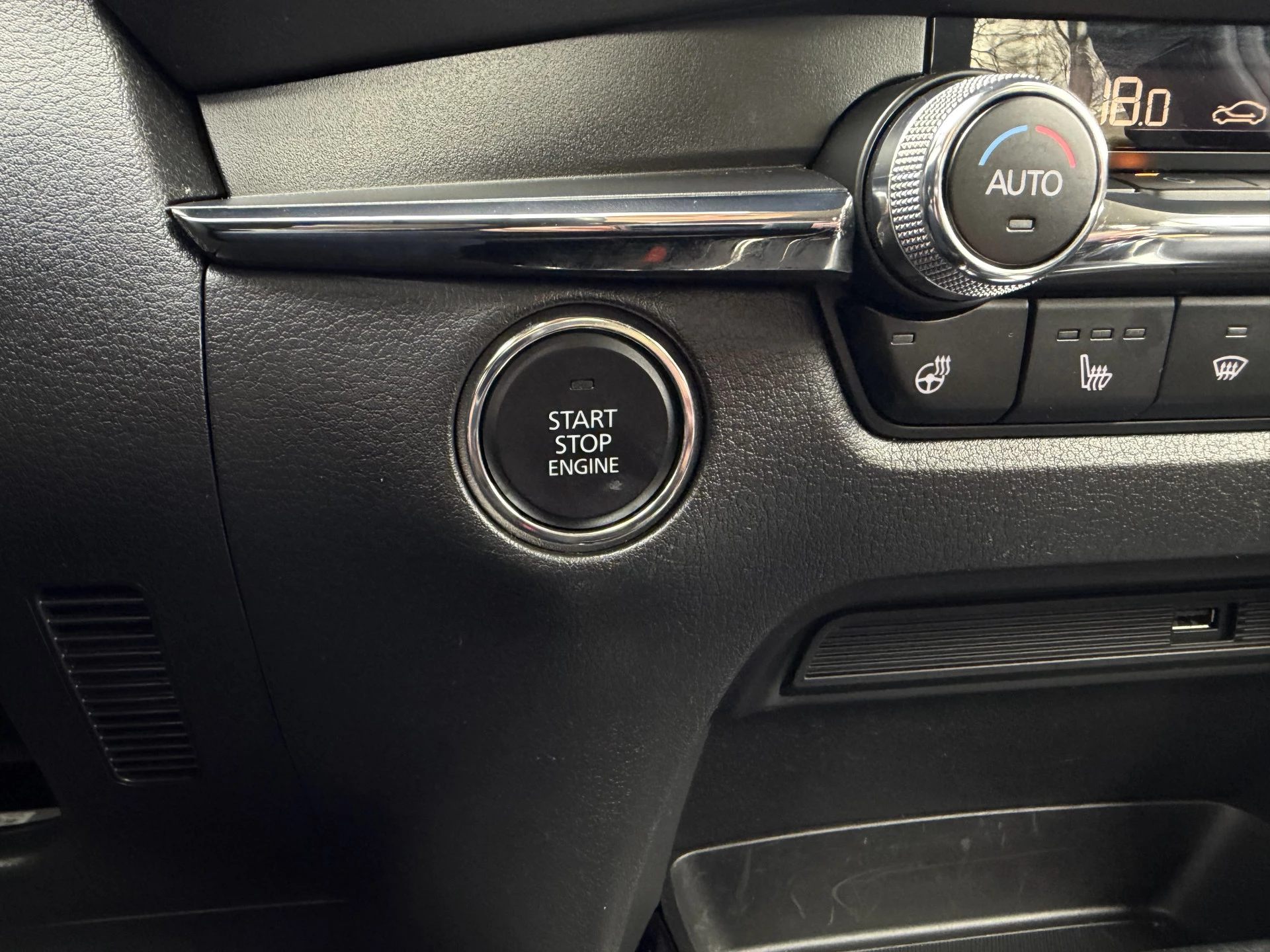 Hoofdafbeelding Mazda CX-30