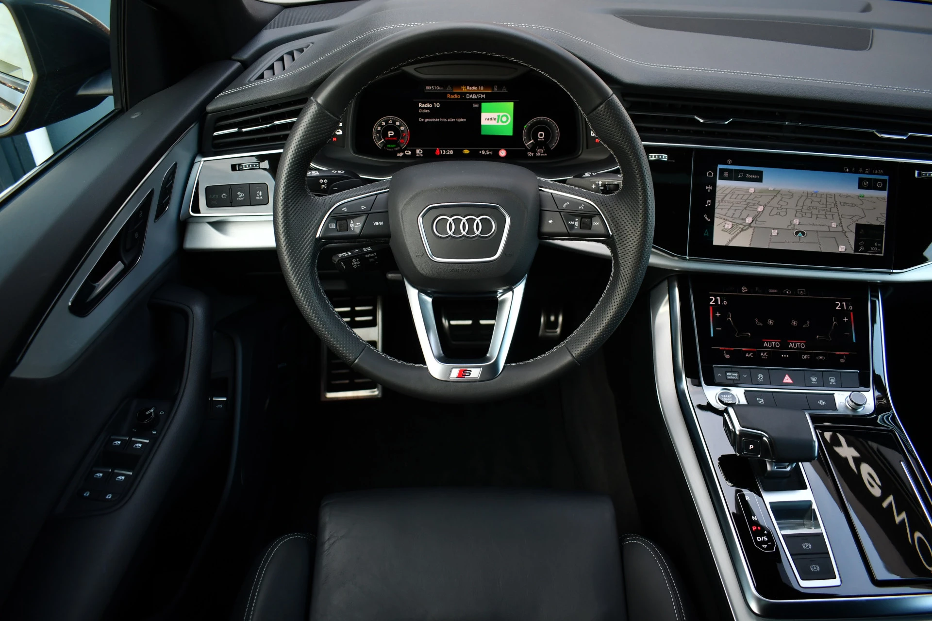 Hoofdafbeelding Audi Q8