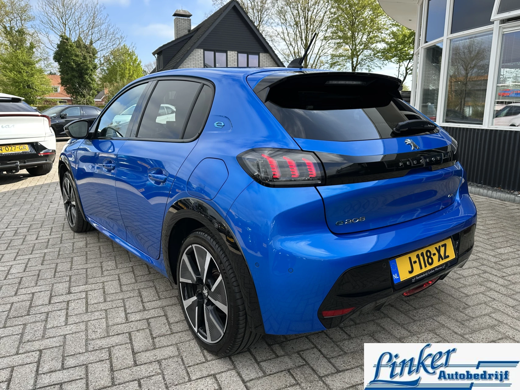 Hoofdafbeelding Peugeot e-208