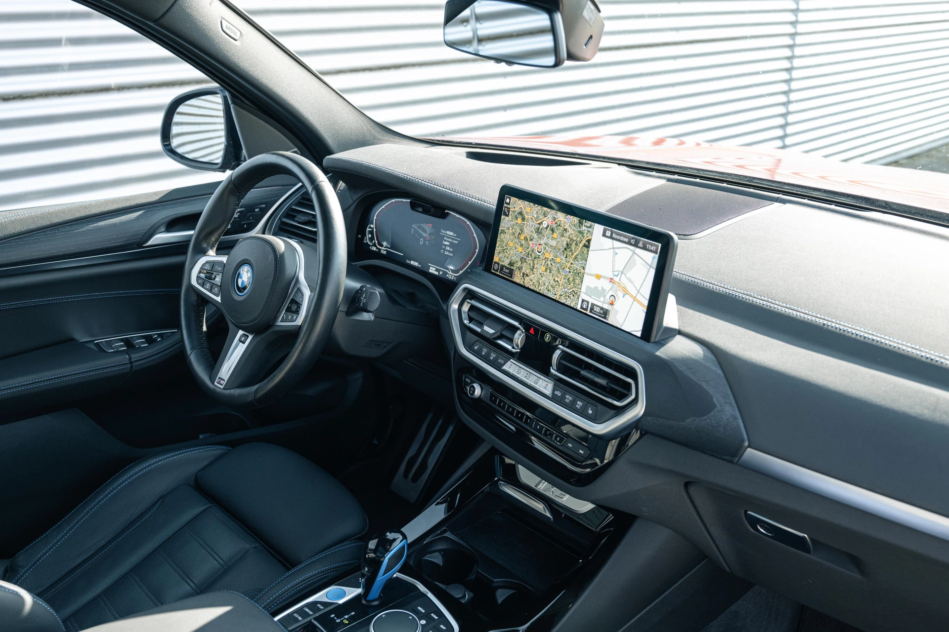 Hoofdafbeelding BMW iX3