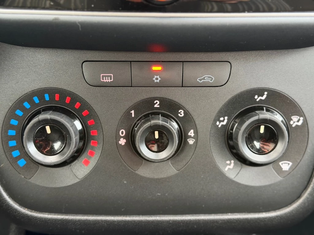 Hoofdafbeelding Fiat Punto