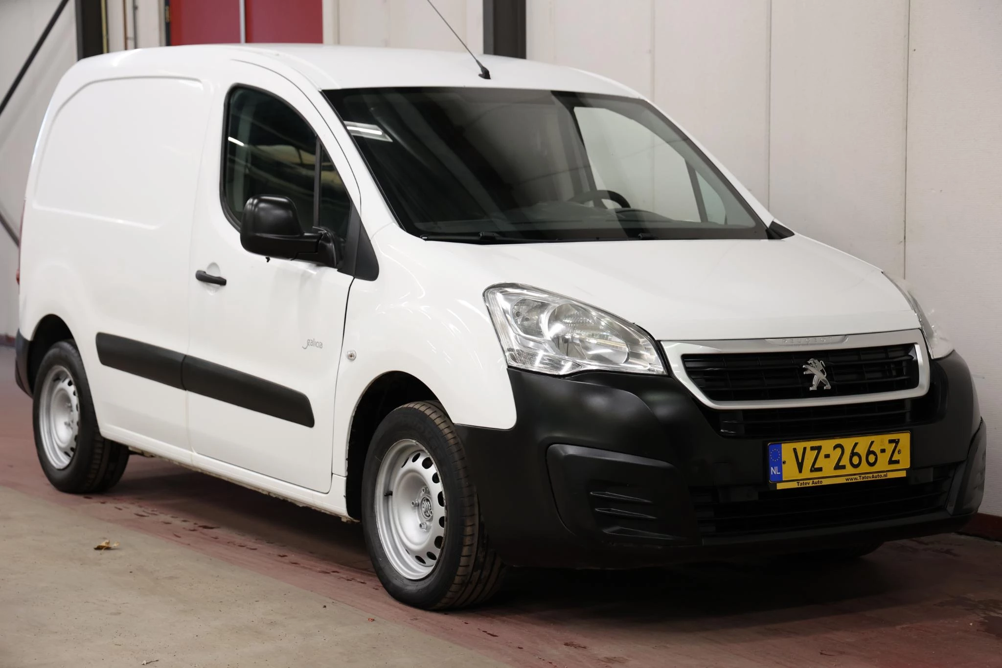 Hoofdafbeelding Peugeot Partner