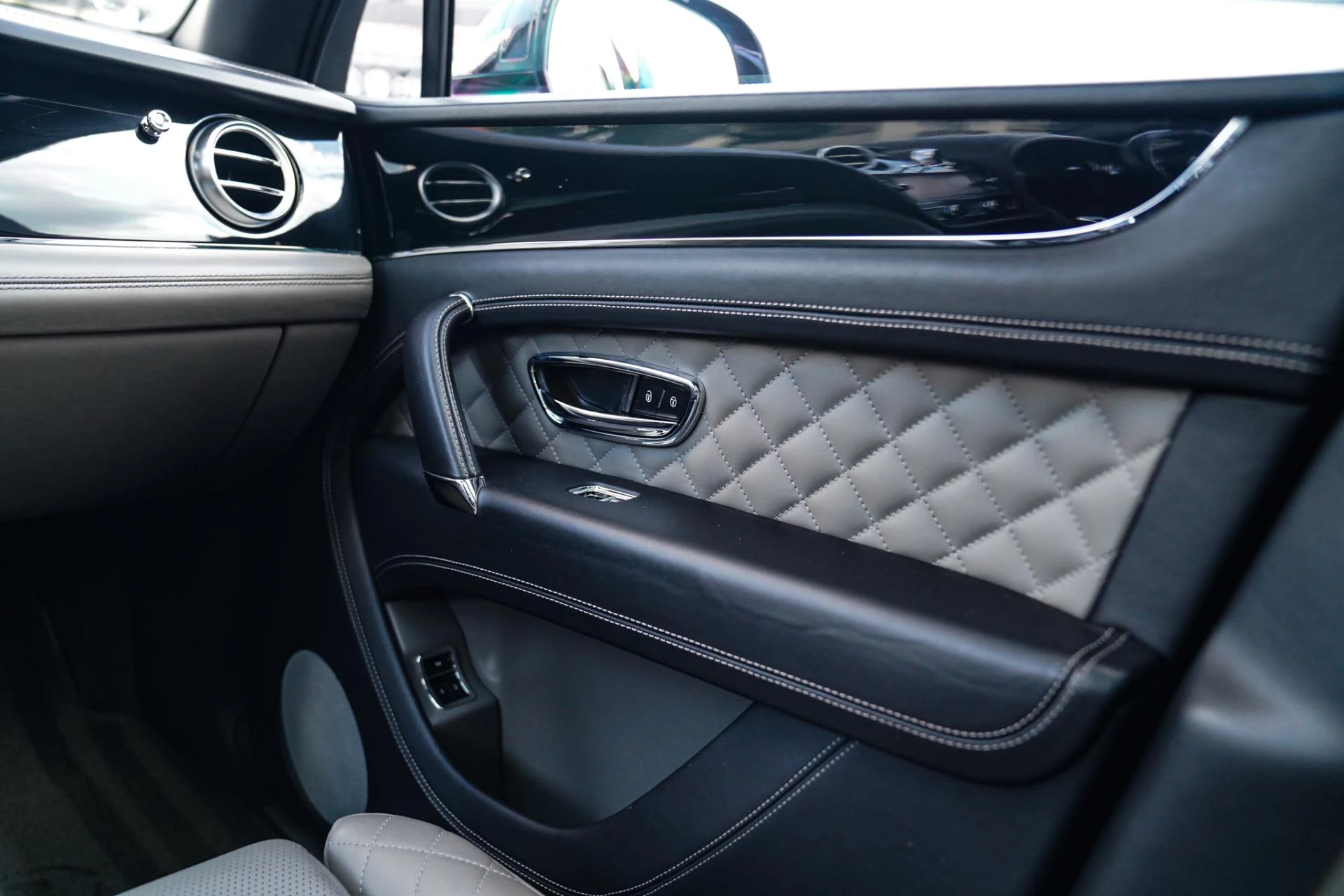 Hoofdafbeelding Bentley Bentayga