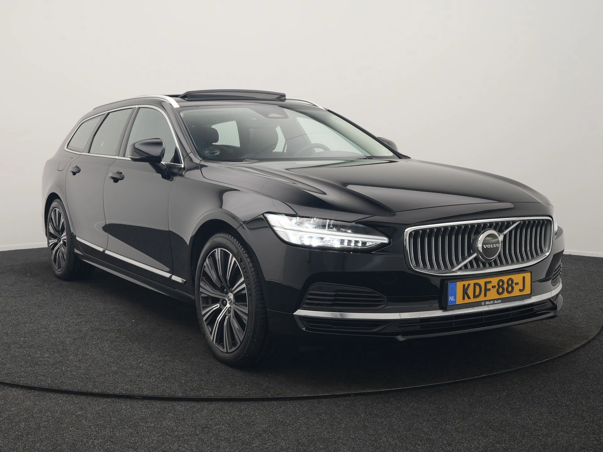Hoofdafbeelding Volvo V90