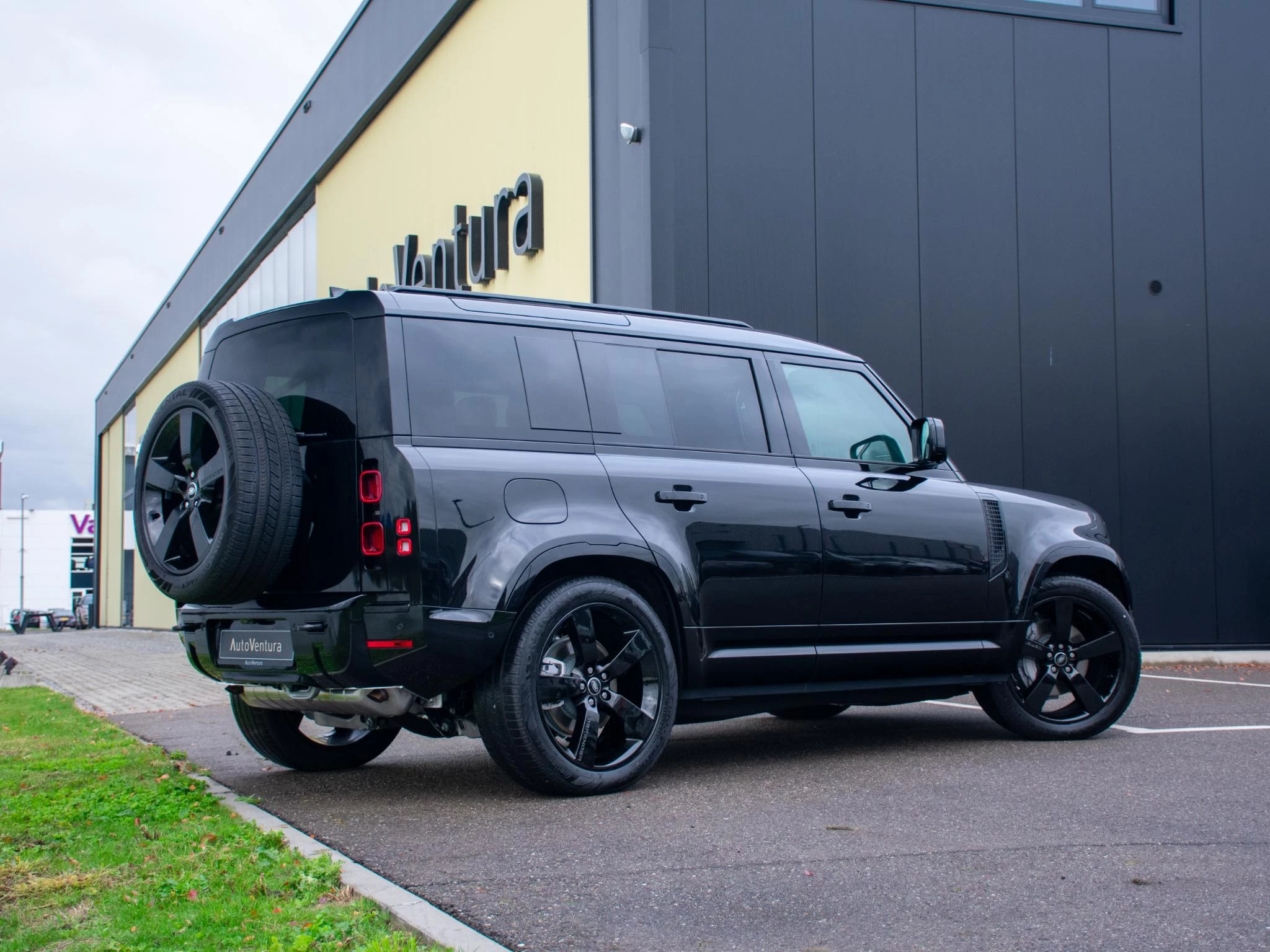 Hoofdafbeelding Land Rover Defender