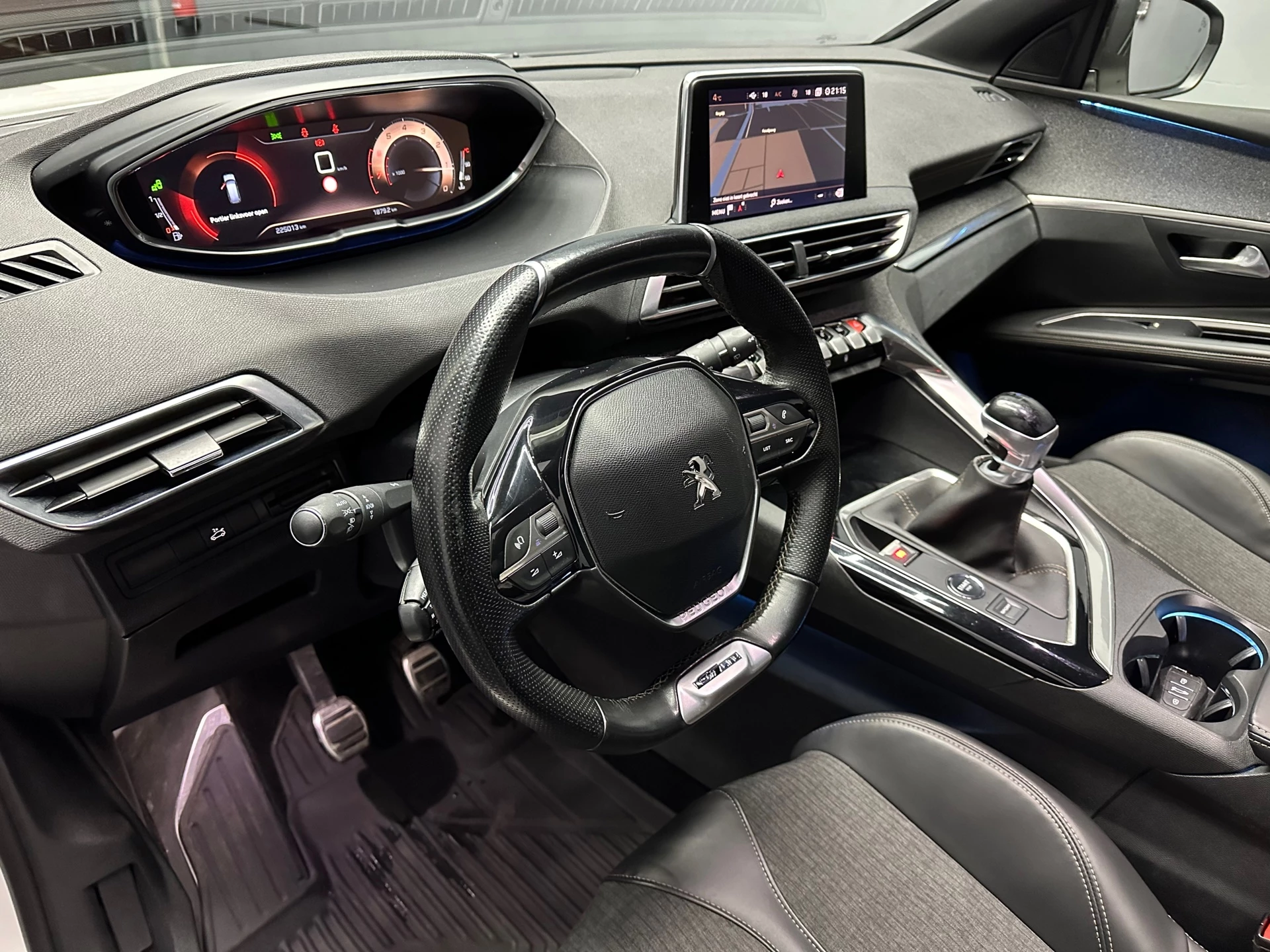 Hoofdafbeelding Peugeot 5008