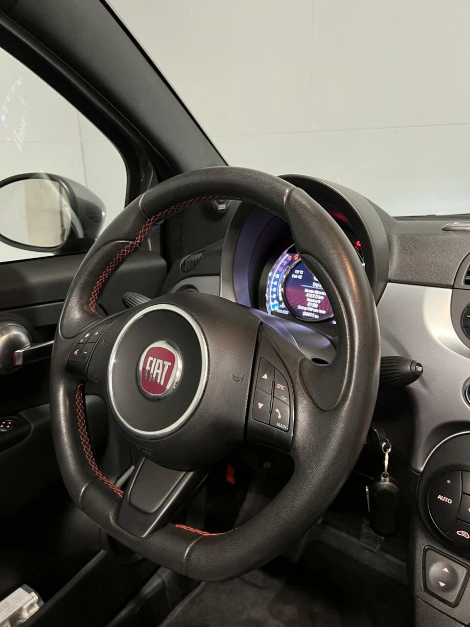 Hoofdafbeelding Fiat 500C