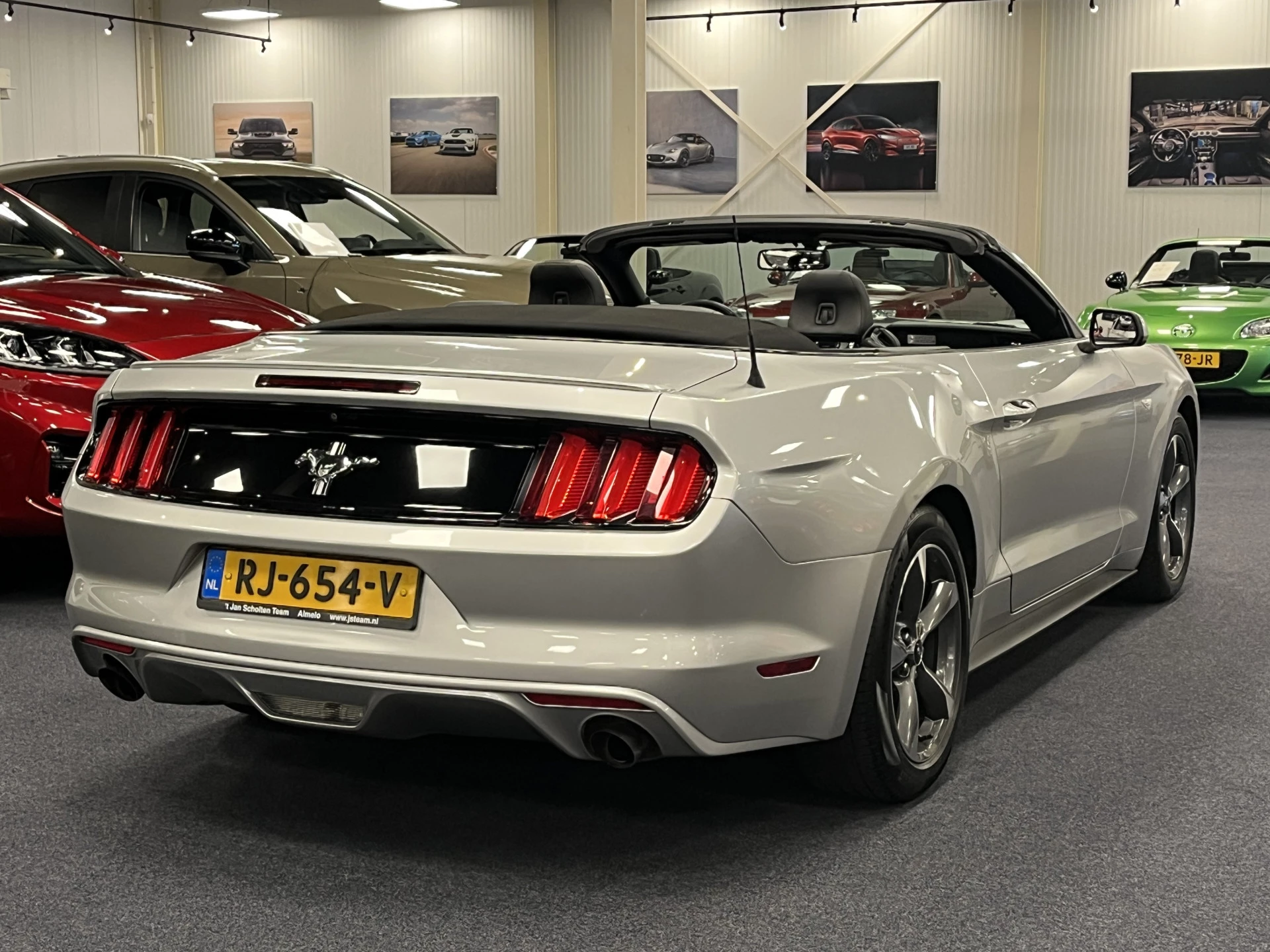 Hoofdafbeelding Ford Mustang