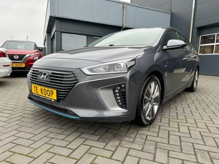 Hoofdafbeelding Hyundai IONIQ Hyundai IONIQ 1.6 GDi Hybride Aut. Navi Camera Leder