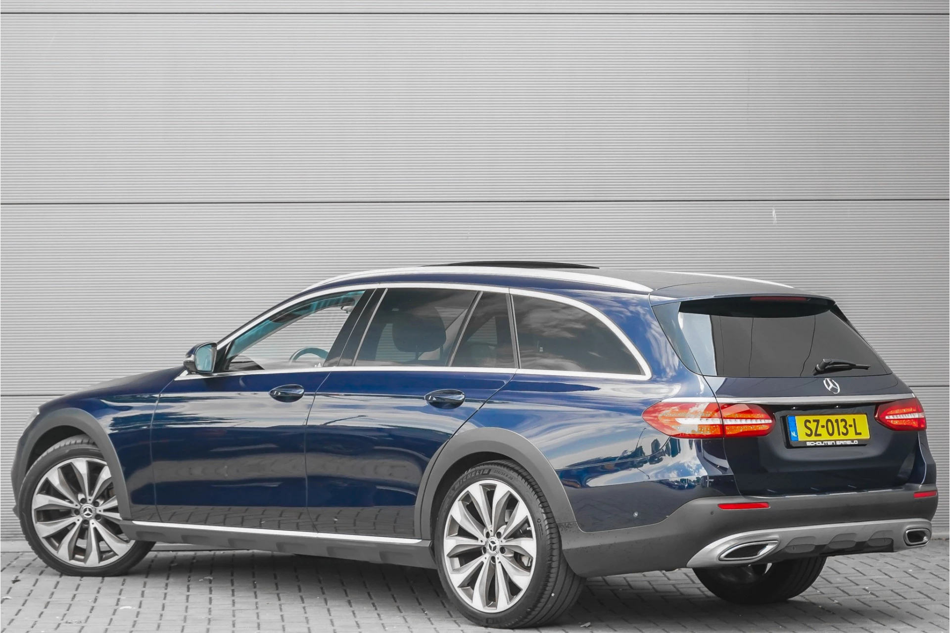 Hoofdafbeelding Mercedes-Benz E-Klasse