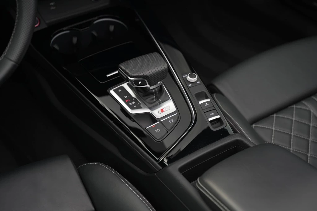Hoofdafbeelding Audi S5