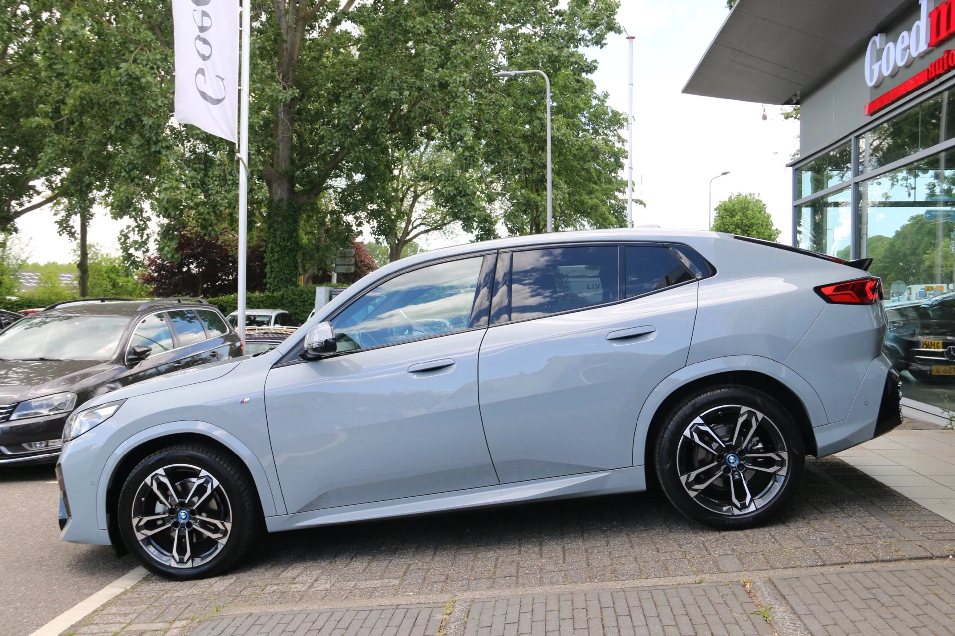 Hoofdafbeelding BMW iX2