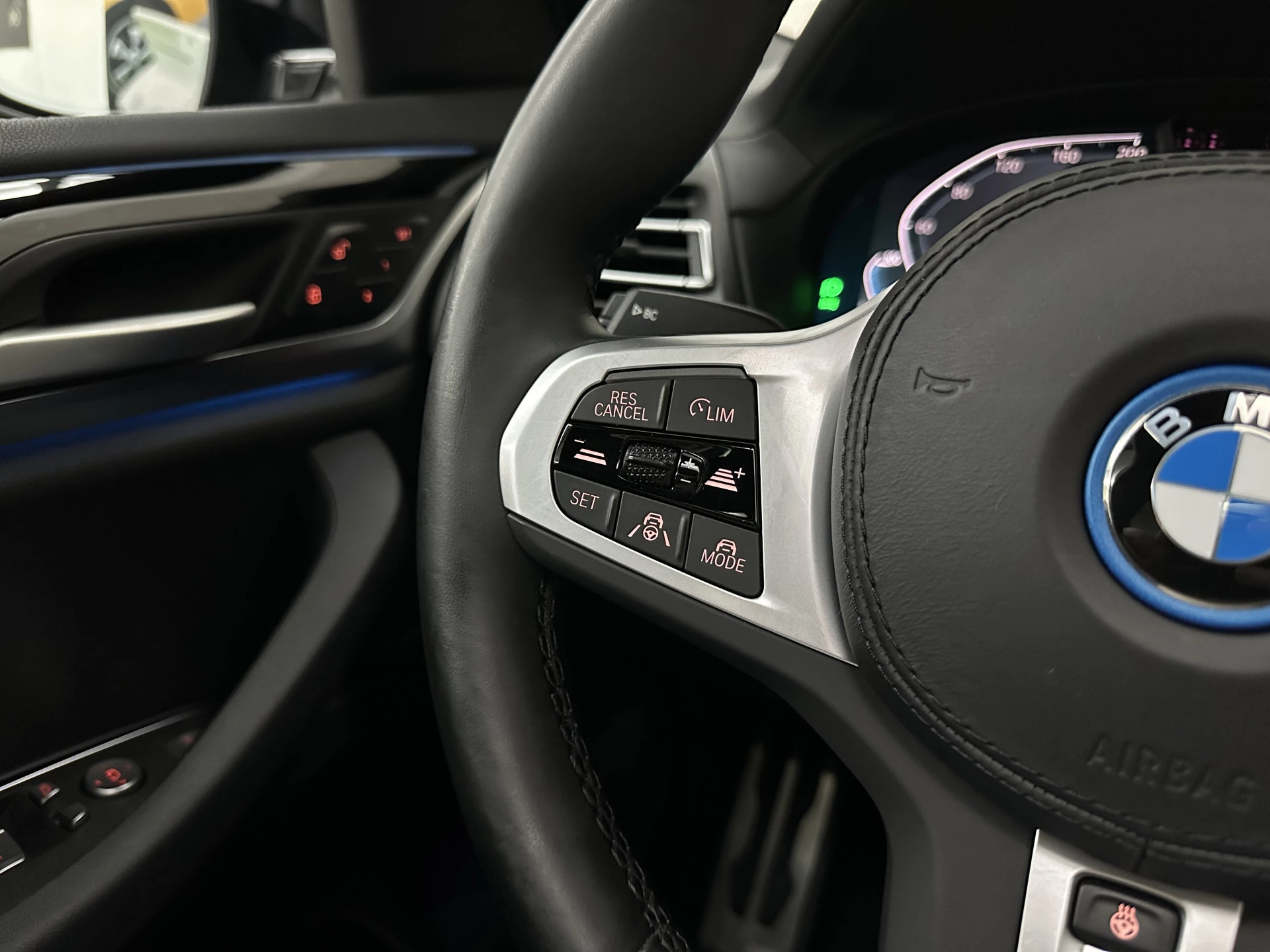 Hoofdafbeelding BMW iX3