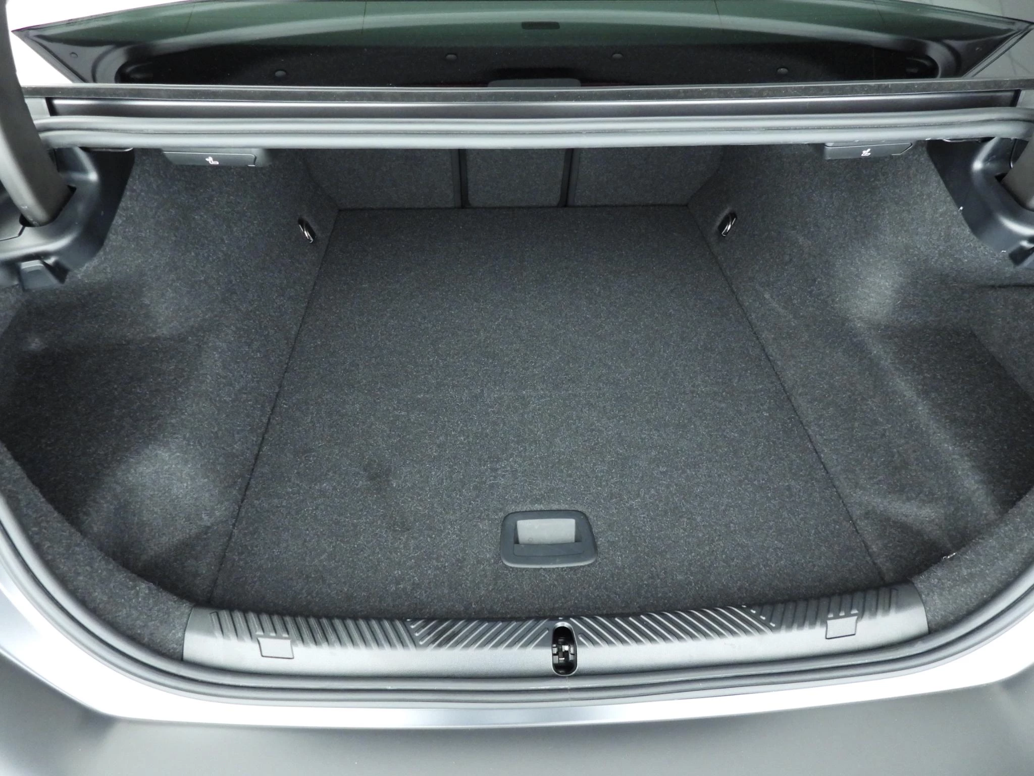 Hoofdafbeelding BMW i5